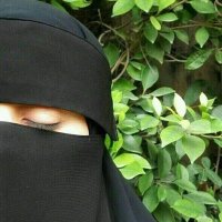 ذات الرداء الاسود (@dhat_alrda) Twitter profile photo