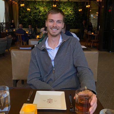 Alex_intheField's profile picture. Beck Hybrids -  grain farmer - Illini