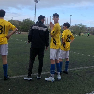 ⚽️UEFA PRO @atleticpoblenou @aeprat1945 @cevilaolimpica 📖Grado en actividades físicas y estudiante de educación primaria.