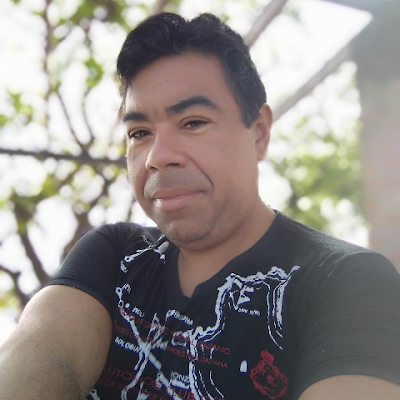 Sou gordinho e carinhoso foto de boa música e vinho