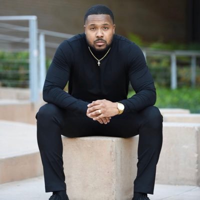 MoneyMarshall__'s profile picture. ▪️Entrepreneur | Design A Life You Don’t Need A Vacation From! #MillionaireTalk