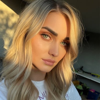 BerlinRae Profile Picture