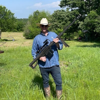 t____18's profile picture. opinion machine