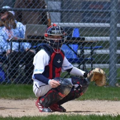 |@winchbaseball | C/MIF | main - @BrianMurrayy | 5’ 11, 185 | 2026 |