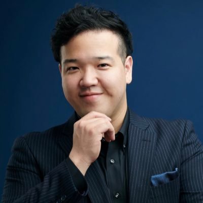 静岡生まれ。大分育ち。テノール歌手/Tenor singer 東京藝術大学博士課程修了。日本歌曲の研究にて博士号取得。 瀧廉太郎研究はライフワーク。演奏依頼・レッスンの問い合わせ→kinohirotaka.0517@gmail.com 出演演奏会チケット申込み↓