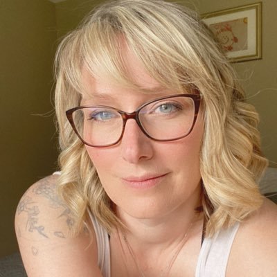 kaiterest's profile picture. 🇨🇦 Author of Science Fiction and Fantasy. Querying: EARTHBOUND (Fantasy) COMING Sept 2023: GLASS HELIX (YA SciFi) Stag Beetle Books She/her. 9🕊