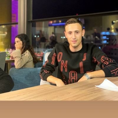 Jordanian _Irbid altayybah 🤍
Study sharia at The Balqa Applied University🌸
Born 20 July 1999😘
Muslim🖤
I love playing football, and I like swimming 💜🤍