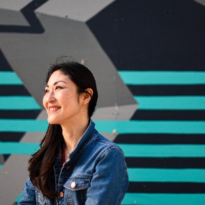 Artist | Designer | Lecturer | Speaker |  ▶️ https://t.co/xByf334AdA On a mission to spread optimism through art & science collab #日本人です