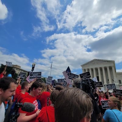 Formerly @RoeToday
We're tracking state & federal abortion bans in a Post-Roe world.