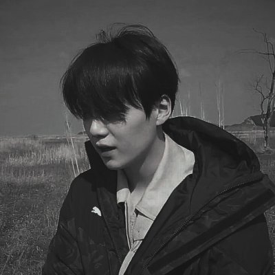 Your future croomf❤
She/Her
Bu: @MIN_H0BII