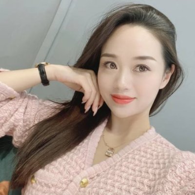 Susan28567196's profile picture. Family, travel, learning, #cryptocurrency, a big part of life, keep #Bitcoin going