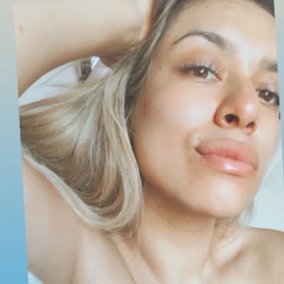 Alexandra 👩🏼‍⚕️🦷🇦🇷