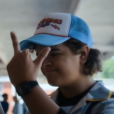 𝐴𝑛𝑑 𝑡ℎ𝑒𝑟𝑒 𝑖𝑠 𝑎 𝑤𝑜𝑚𝑎𝑛... 𝐴 𝑤𝑜𝑚𝑎𝑛 𝑤ℎ𝑜 𝐼 𝑙𝑜𝑣𝑒 ¦ 𝐹𝑎𝑛 𝑎𝑐𝑐𝑜𝑢𝑛𝑡 (ela/dela - she/her)