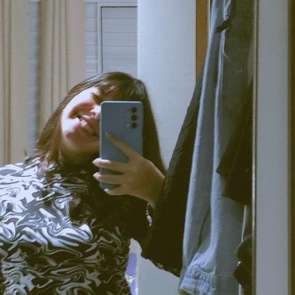 sedeugyaR's profile picture. 