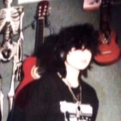 itg3tsw0rs3's profile picture. he/him