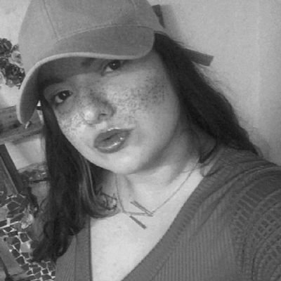 eitashaa's profile picture. Na estrada da vida, eu bati o carro