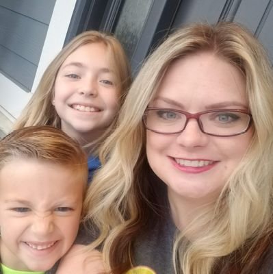 5th grade teacher #wsd, Google certified, love tech in the classroom, online teacher, wife, and mom to @missnelleg and Hudson!