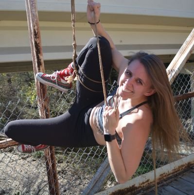 I love the connection and art of rope bondage➿