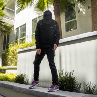 ZEEV (@zeevince_) 's Twitter Profile