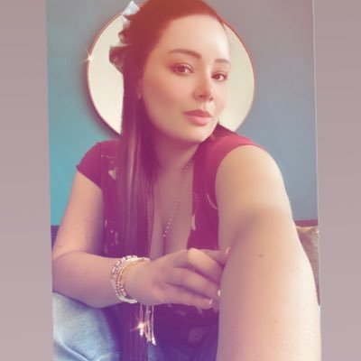 nanitaarboleda2's profile picture. Enfermera apasionada 💊💉mamá de 5 hermosos peludos  🐱🐱🐱🐶🐶😇 Enamorada de la vida, creyente y agradecida de corazón. Catlover😻