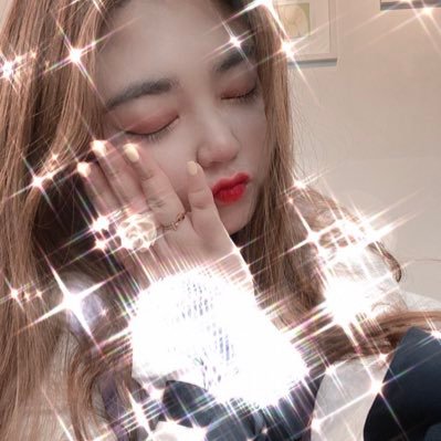 cutenayoung7136's profile picture. 우주최강귀요미