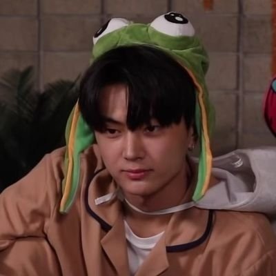 — @enhypen, home🦋 || myg || cyj || jersey #99's non-showbiz gf 🥢|| keeho's bff 🫶🏻