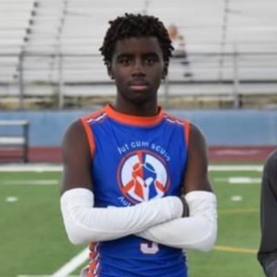 Camelback Highschool | Db/Wr | 6’0 150 | C/O 2025 | HC coach @coachdante23 | Dual sport Ath | cell: 4806533916 | NCAA ID: 2301752777 |