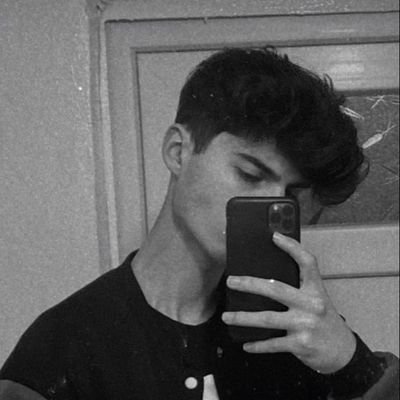#𝙳𝚊𝚛𝚕𝚒𝚗𝚐, 𝚢𝚘𝚞 𝚕𝚘𝚜𝚝 𝙼𝚘𝚘𝚗🌛 𝚠𝚑𝚒𝚕𝚎 𝚌𝚘𝚞𝚗𝚝𝚒𝚗𝚐 𝚝𝚑𝚎 #𝚂𝚝𝚊𝚛𝚜.🌠🌠
18 ♌ Leo 🦁
singer,😁
insta i._.amhasnain
SC:has_nain1238