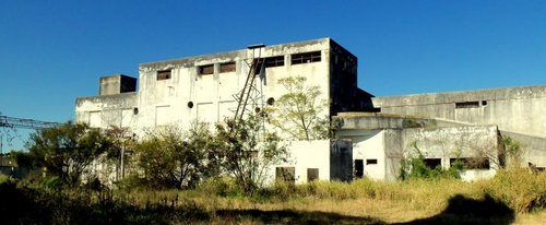 Proyecto creado por la Esc. Raúl Scalabrini Ortíz con fin de recuperar el espacio del Ex Frigorífico y destinarlo a acciones de interés y beneficio comunitario.