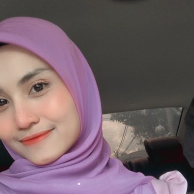 Fieya_Iskandar's profile picture. Semoga Sofia Azliza cepat jadi cikgu. Aamiin 🤲🏻 #Macehhdoakan 😘😂