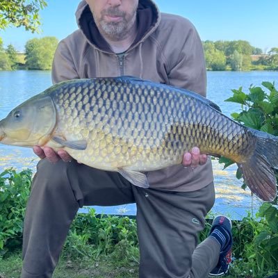Norwich and proud💚💛 dad ,grandad, husband carp fishing https://t.co/Oi8S5hdMGc 🐕 owner,used to be able to shoot level par at golf! no dms ty