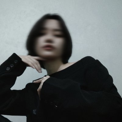 Aspiring cosplayer from PH. Half filipino half chinese. Looking for moots!! ✨💓
