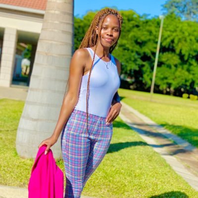 jeanthechemist's profile picture. #chemist
#GodOverEverything