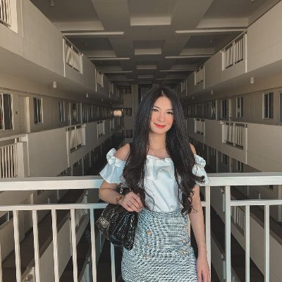 LeylaSm15440442's profile picture. 