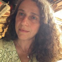 Sara Shneiderman (@sshneiderman) 's Twitter Profile Photo Sara Shneiderman (@sshneiderman) 's Twitter Profile Photo