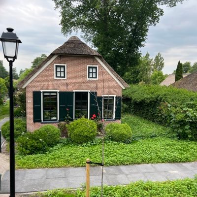 stuttgarter30's profile picture. 