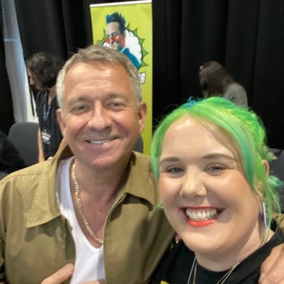 LouLollipop82's profile picture. Hobbit. Reader of books