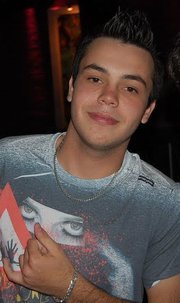 Nathan_thanan's profile picture. 