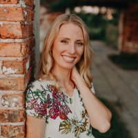 Author, K.E. Ganshert (@keganshert) 's Twitter Profile