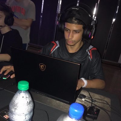 AuxyPlays's profile picture. CSGO Player | Lvl 10 FACEIT | Rank A+ ESEA