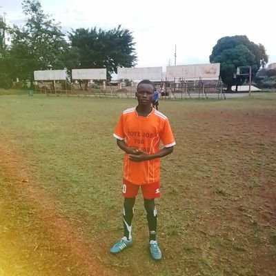 no matter how the situation is you have to tighten your bell and stand firm, but you first be faithful to others 🙏, give respect to your friends,
