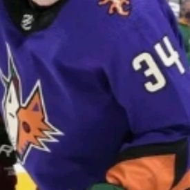 Dedicated to bringing Austin 34 Matthews back to the USA in 2030 after 0 Leaf Cups..... and Marnerto the Islanders in 2024.