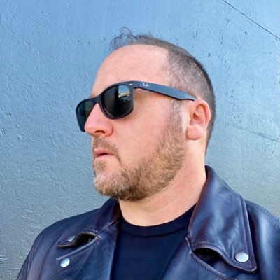 ECD & Co-Founder @thisispattern tweeting about web design, ux, branding, agency life, culture, business and other things.