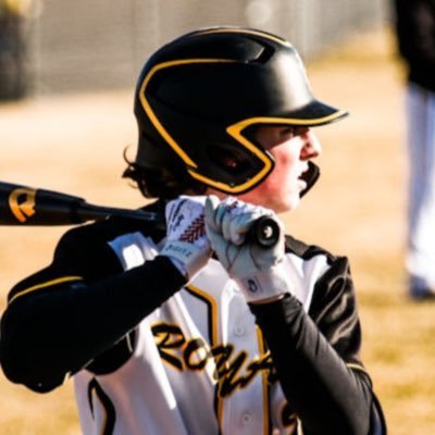 Roy HS, Utah// 2023, 3.8 gpa// 6’ 1’’- 170// pitcher/outfield