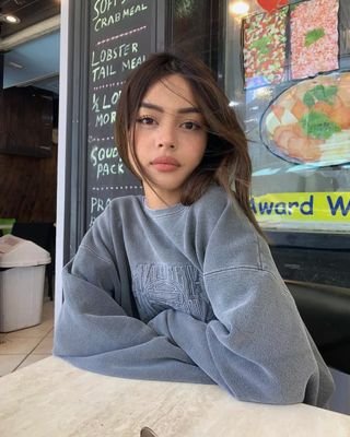 Emily13928571's profile picture. Leave the Bitcoin to Us. ⚜️ Crypto Long-Term Invest ♦️ 5 years of EXP in Trading ✧ Self EmpIoyed ✧