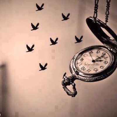 تغريداتي لاتححكيَ عن نفسسيَ . . بعضها مججرددَ نصوصَ آعجبتنيَ ♡