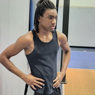 AJ_TC2005's profile picture. 🎓C/O 2024| 3.1 GPA| Carl Albert High School| 6'0 155| 🏀