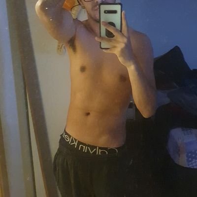 fukfu____'s profile picture. 