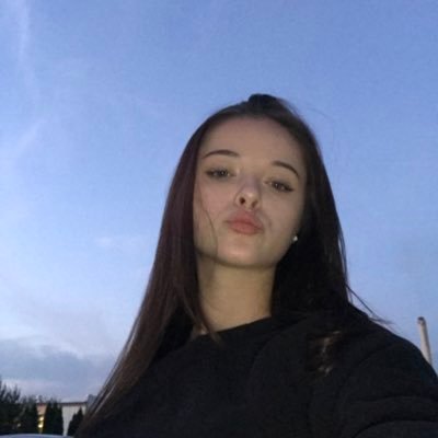studentka dziennikarstwa | ♍️ | trochę siłki, trochę dobrego jedzonka, trochę książkara i trochę youtuberka | ale tylko trochę