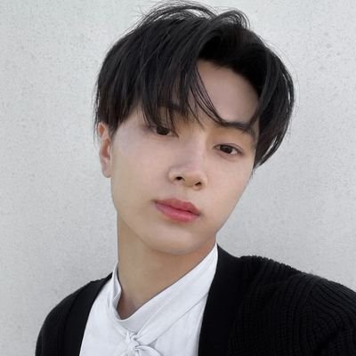 jayllycandy's profile picture. 愛 ：𓂃  ⭒𝙥𝙖𝙧𝙠 𝘫𝘰𝘯𝘨𝘴𝘦𝘰𝘯𝘨 𓏲 ✦  ៸៸                                       

   ⌗ enhypen ：𝙢𝙮 ᥕ᥆rᥣძ₊ . ♡ ｡ﾟ